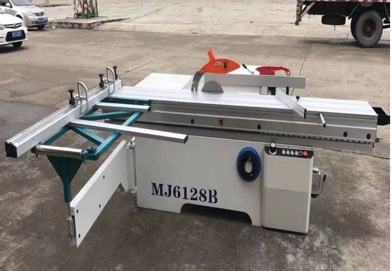 Máy cưa bàn trượt MJ6128B