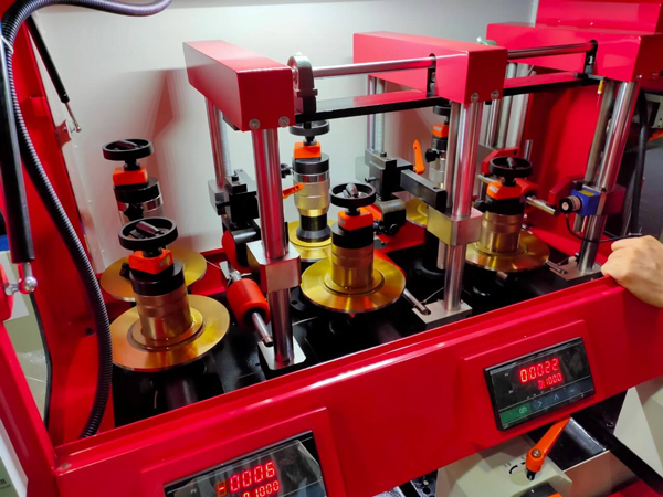 Máy ghép cầu cho nhôm cầu cách nhiệt CNC