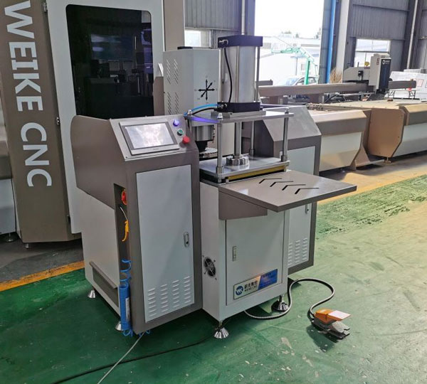 may-phay-do-wdx3-cnc-250-03